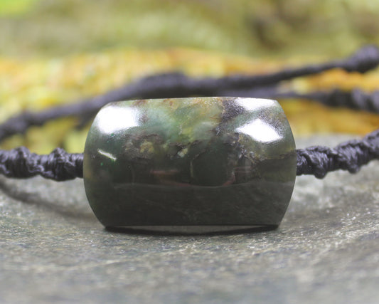 NZ Greenstone Adjustable Cord Bracelet (BK008) Rimu Pounamu