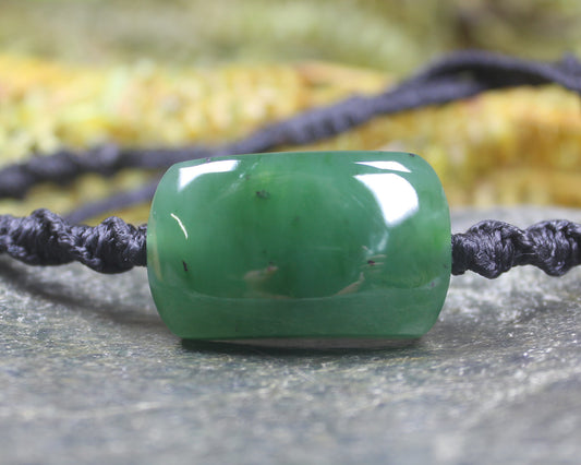 Adjustable cord bracelet with Hapopo Pounamu
