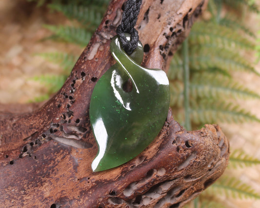 Twist carved from Rimu Pounamu - NZ Greenstone