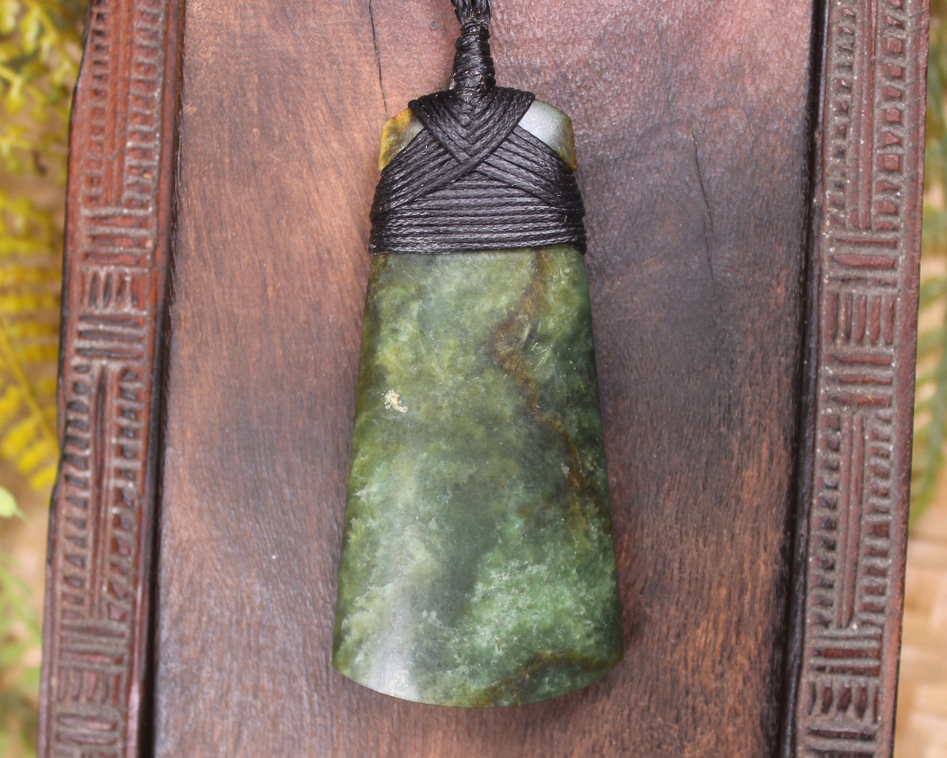 Toki or Adze Pendant carved from Flower Jade Pounamu - NZ Greenstone