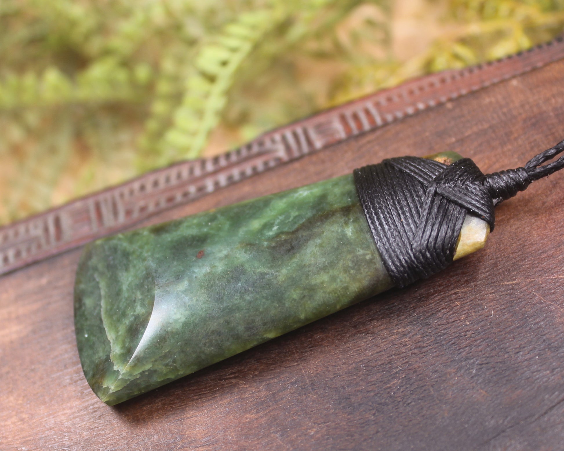 Toki or Adze Pendant carved from Flower Jade Pounamu - NZ Greenstone