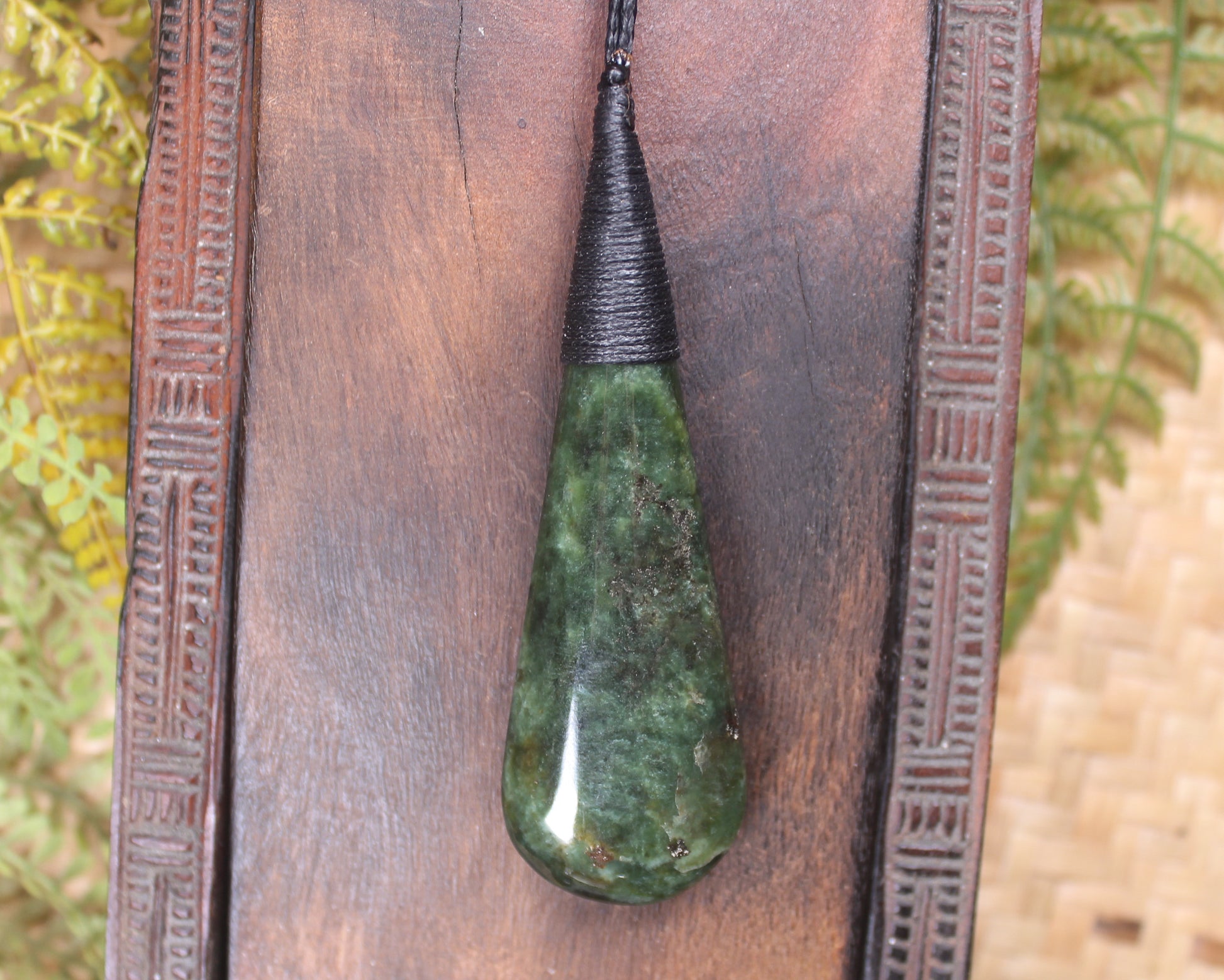 Roimata Teardrop carved from Hapopo Pounamu - NZ Greenstone