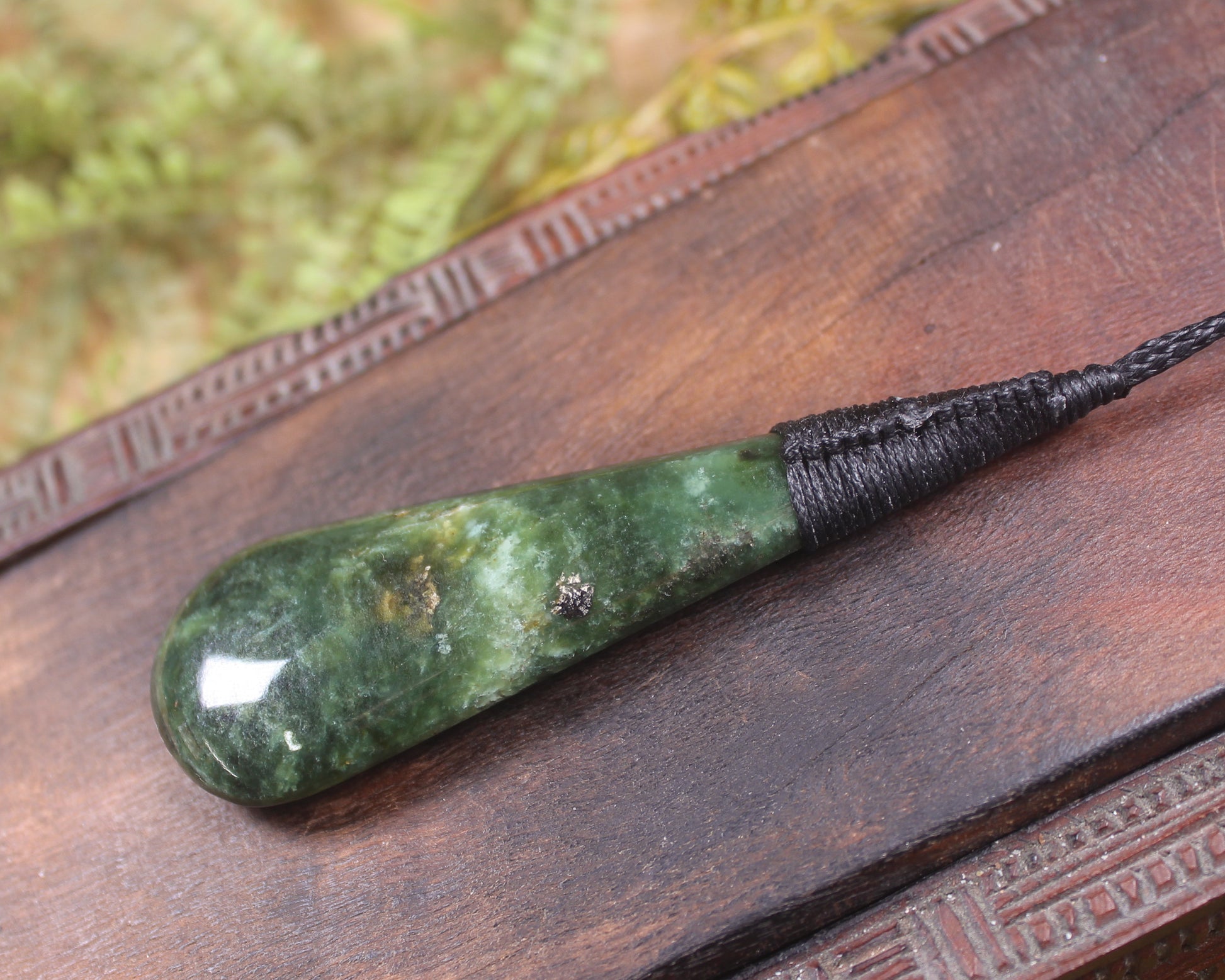 Roimata Teardrop carved from Hapopo Pounamu - NZ Greenstone