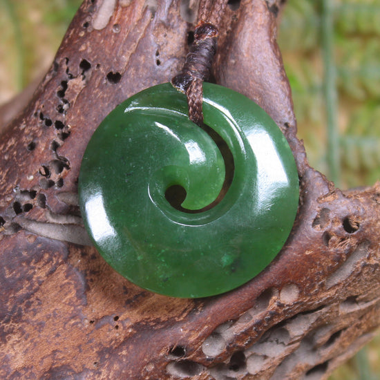Koru pendant carved from Kawakawa Pounamu - NZ Greenstone