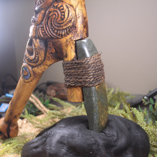 Hapopo Pounamu Toki Poutangata