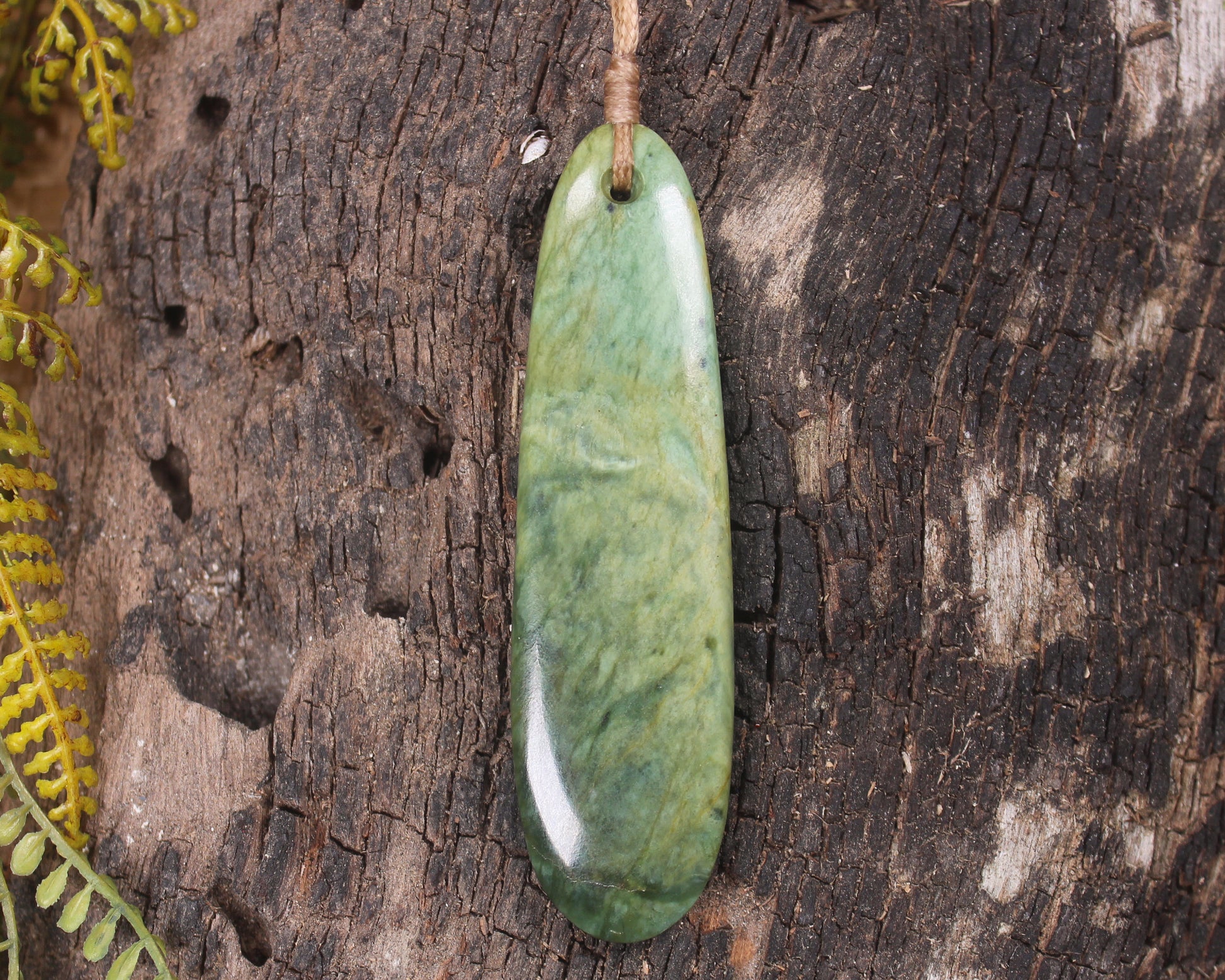 Flower Jade Pounamu - NZ Greenstone