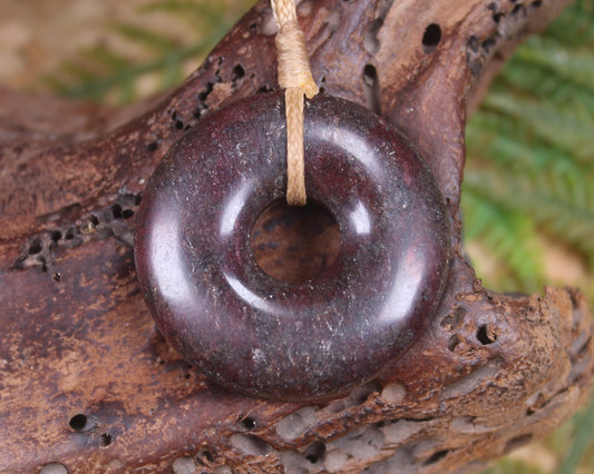 Rhodonite Porowhita