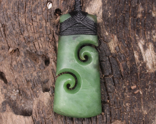 Toki or Adze with Koru carved from Hapopo Pounamu - NZ Greenstone
