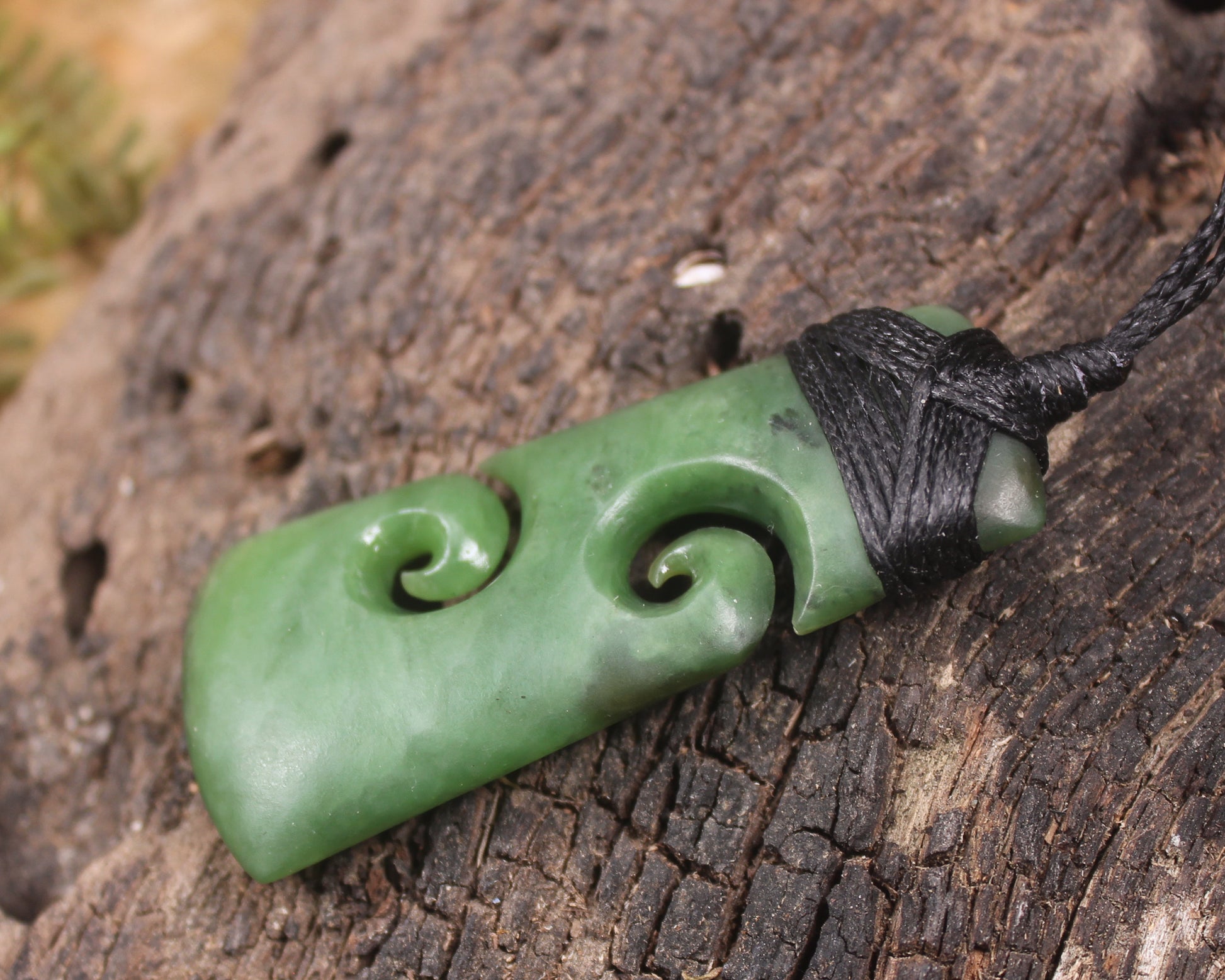Toki or Adze with Koru carved from Hapopo Pounamu - NZ Greenstone