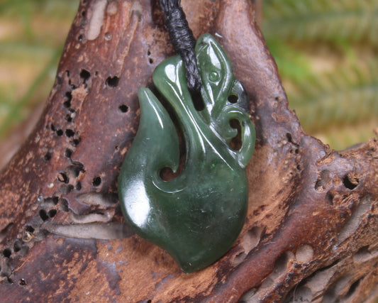 Manaia carved from Kawakawa Pounamu - NZ Greenstone