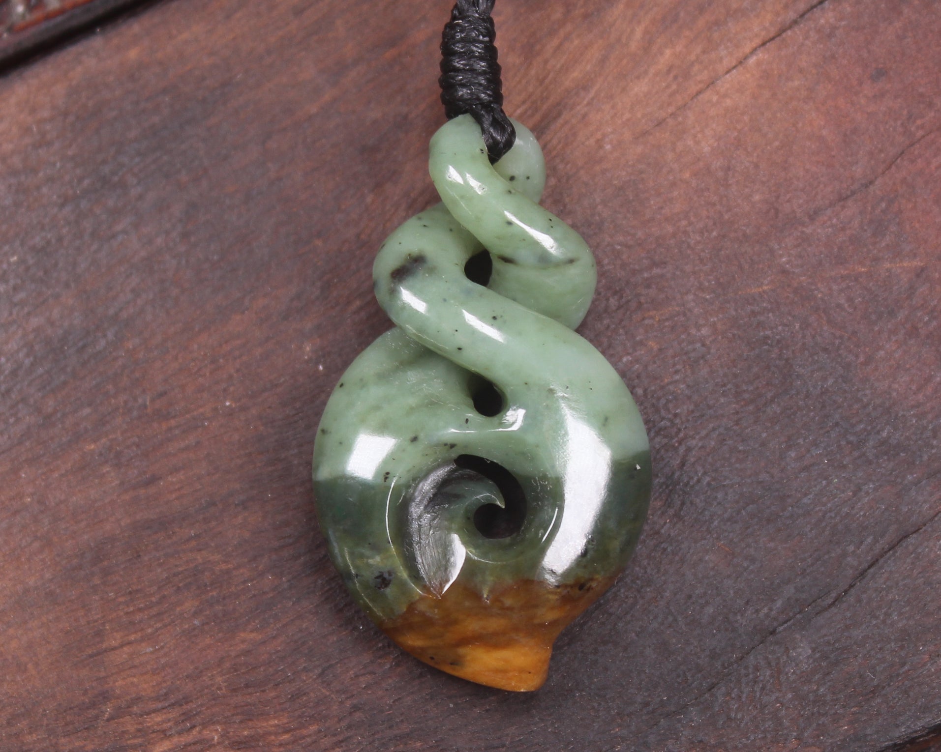 Flower Jade Koru Twist Pounamu - NZ Greenstone