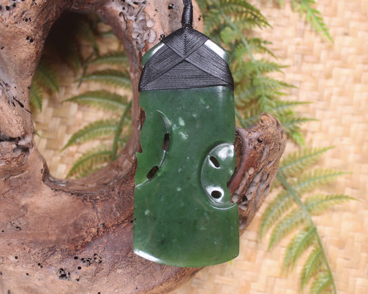 Manaia Toki or Adze Pendant carved from Kawakawa Pounamu - NZ Greenstone