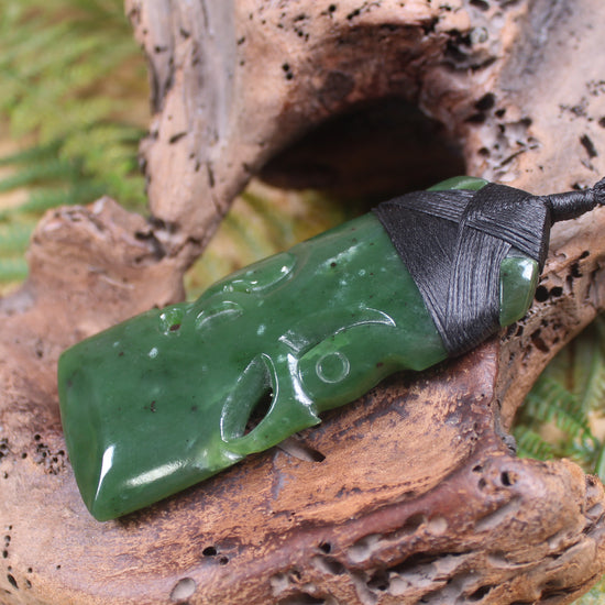 Manaia Toki or Adze Pendant carved from Kawakawa Pounamu - NZ Greenstone