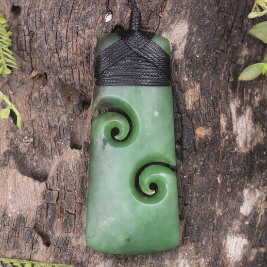 Toki or Adze with Koru carved from Hapopo Pounamu - NZ Greenstone
