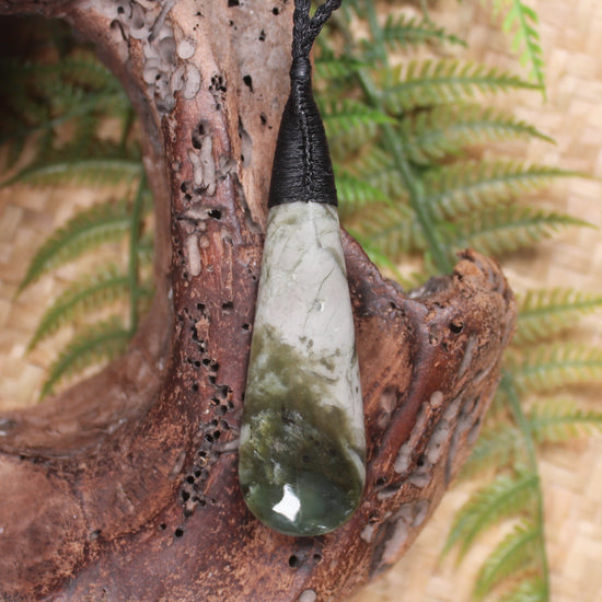 Roimata Teardrop carved from Hapopo Pounamu - NZ Greenstone