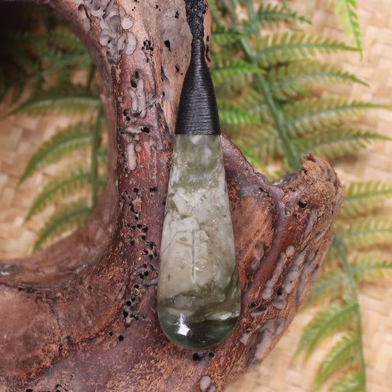 Roimata Teardrop carved from Hapopo Pounamu - NZ Greenstone