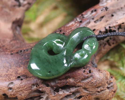 Manaia carved from Hapopo Pounamu - NZ Greenstone