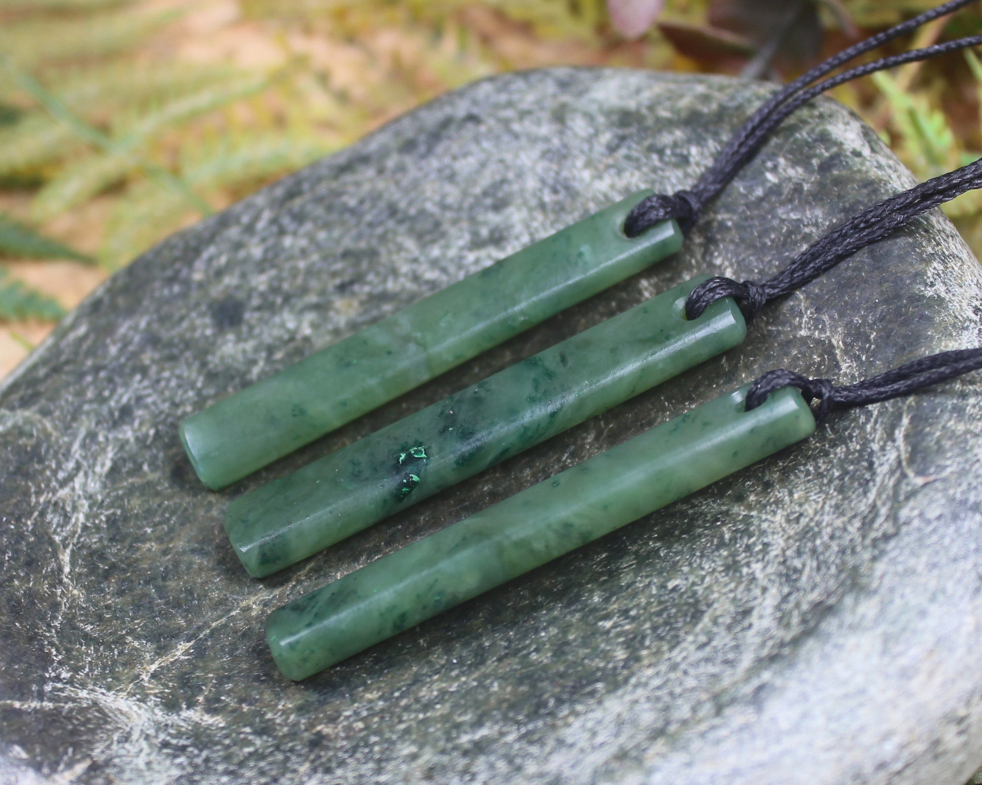 Roimata Teardrop carved from Kawakawa Pounamu - NZ Greenstone