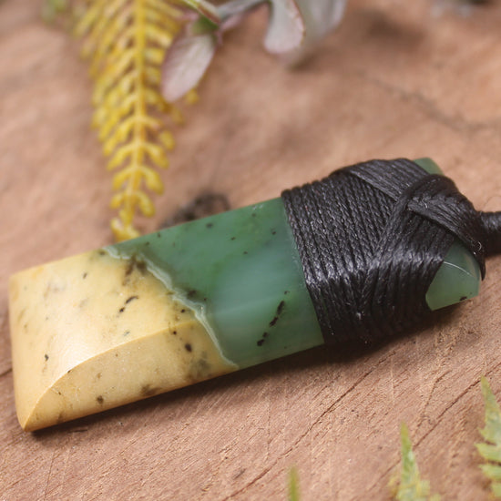 Flower Jade Pounamu Toki
