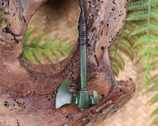 Kawakawa Pounamu Axe pendant