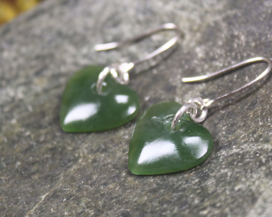 Heart Earrings carved from Kawakawa Pounamu - NZ Greenstone