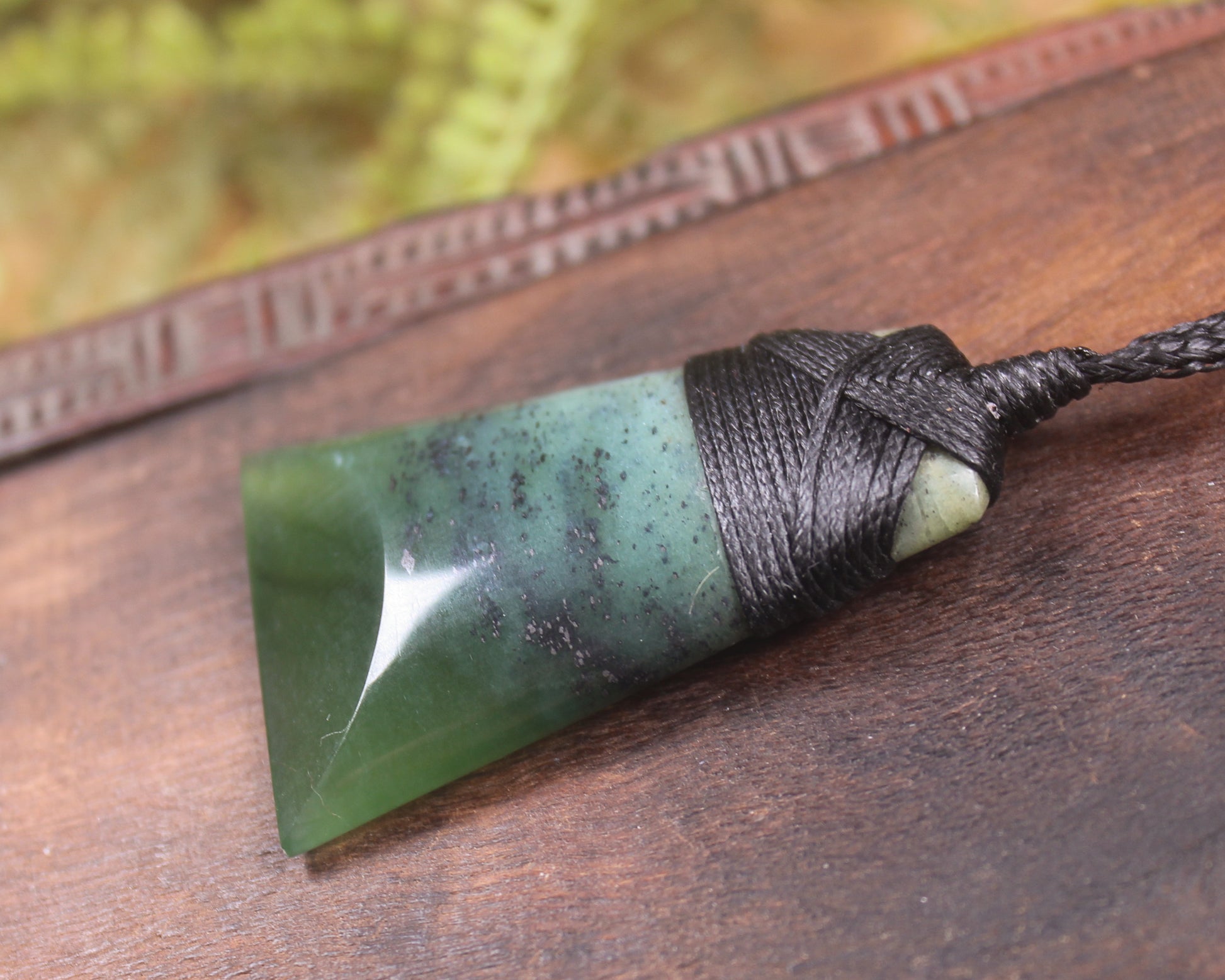 Toki or Adze Pendant carved from Tangiwai Pounamu - NZ Greenstone