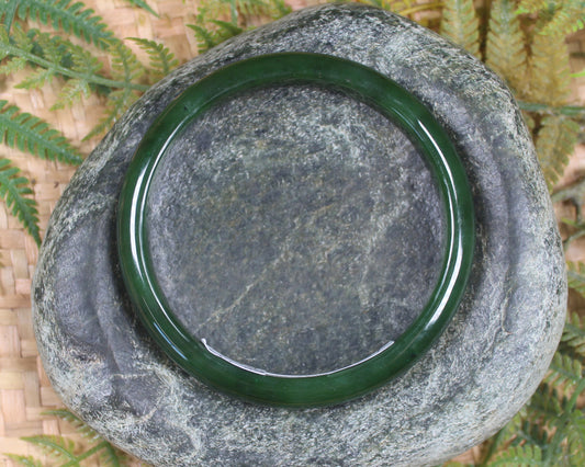 Bangle carved from Kawakawa Pounamu - NZ Greenstone