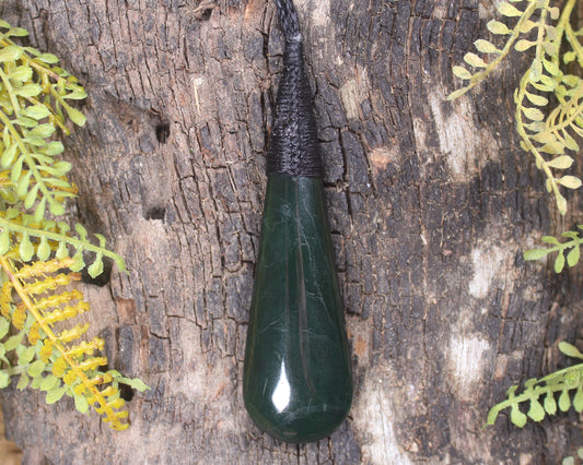 Kawakawa Pounamu Roimata Pendant - NZ Greenstone
