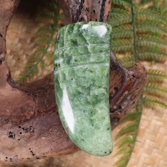 Taniwha Tooth or Niho carved from Kawakawa Pounamu - NZ Greenstone