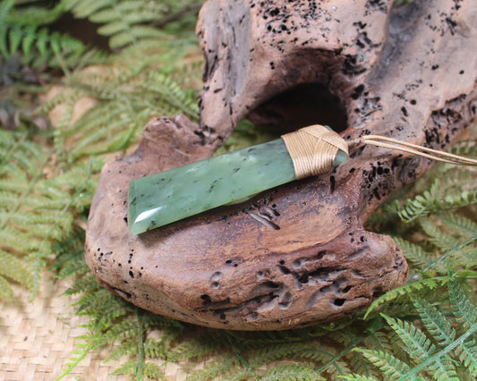 Hapopo Toki or Adze - NZ Greenstone