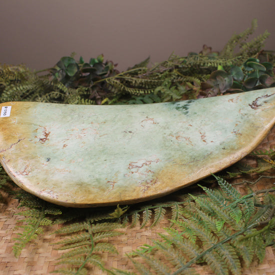 Freeform Pounamu Sculpture - Flower Jade Pounamu - NZ Greenstone