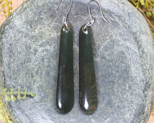 Roimata or Teardrop earrings carved from Rimu Pounamu - NZ Greenstone
