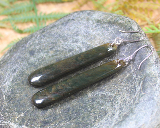 Totoweka Pounamu Earrings