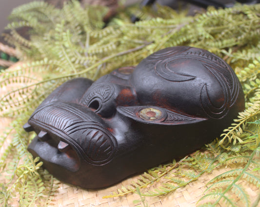 NZ Wood Wheku Mask Sculpture (BM196)