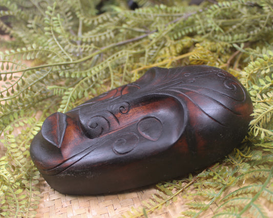 NZ Wood Wheku Mask Sculpture (BM198)