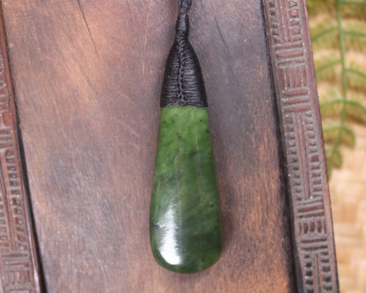 Kawakawa Pounamu Roimata Pendant - NZ Greenstone
