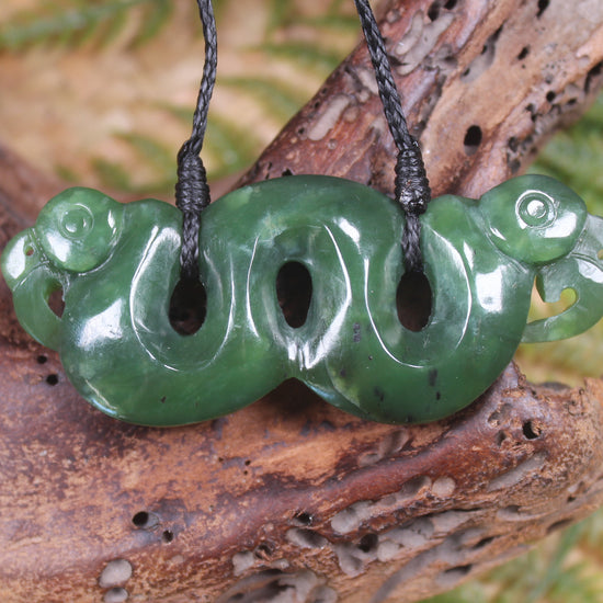 Pekapeka Pendant carved from Hapopo Pounamu - NZ Greenstone