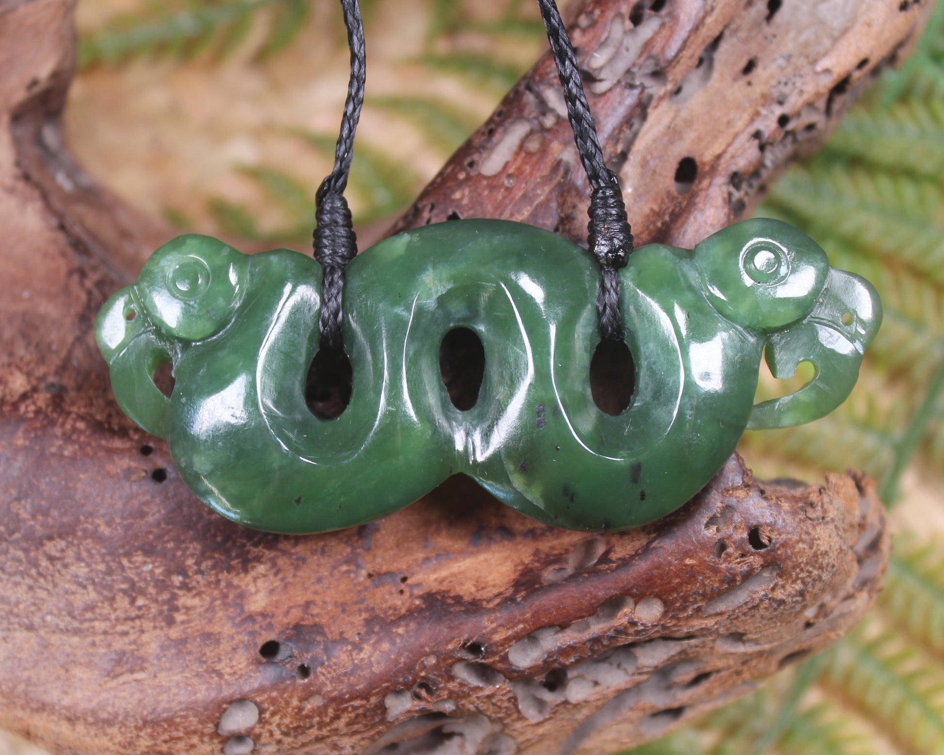 Pekapeka Pendant carved from Hapopo Pounamu - NZ Greenstone