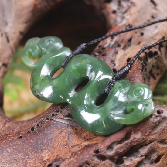 Pekapeka Pendant carved from Hapopo Pounamu - NZ Greenstone