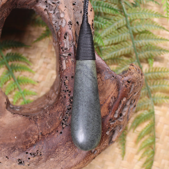 Roimata or Teardrop carved from NZ Serpentine