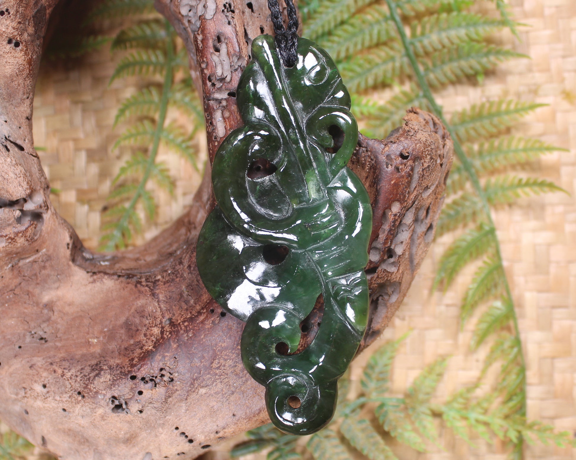 Manaia carved from Kawakawa Pounamu - NZ Greenstone