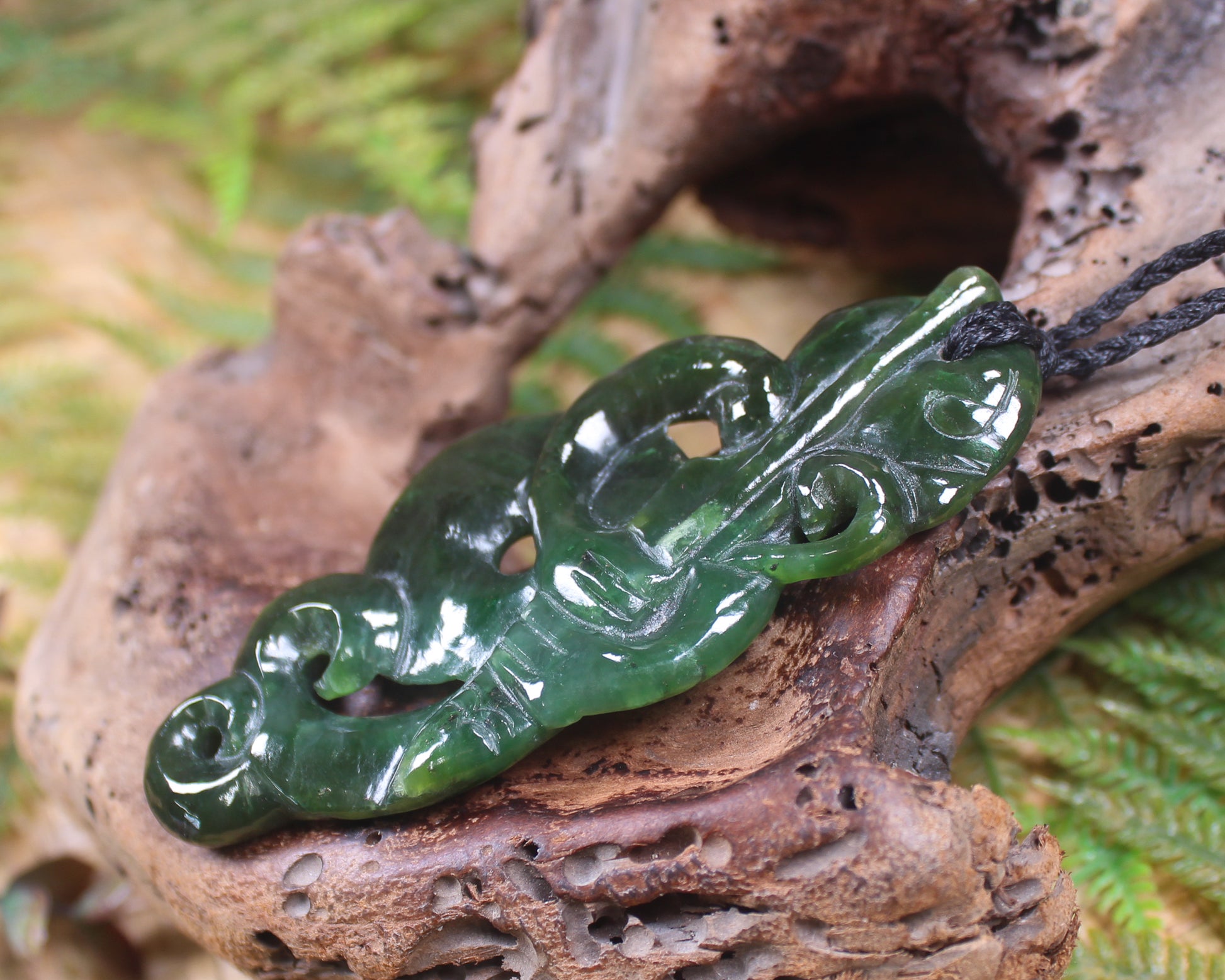 Manaia carved from Kawakawa Pounamu - NZ Greenstone
