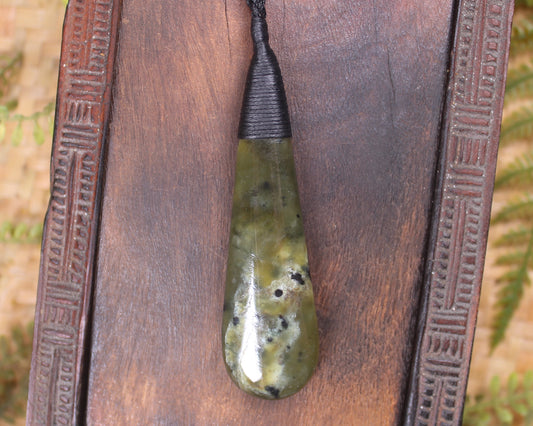 Rimu Pounamu Roimata Pendant - NZ Greenstone