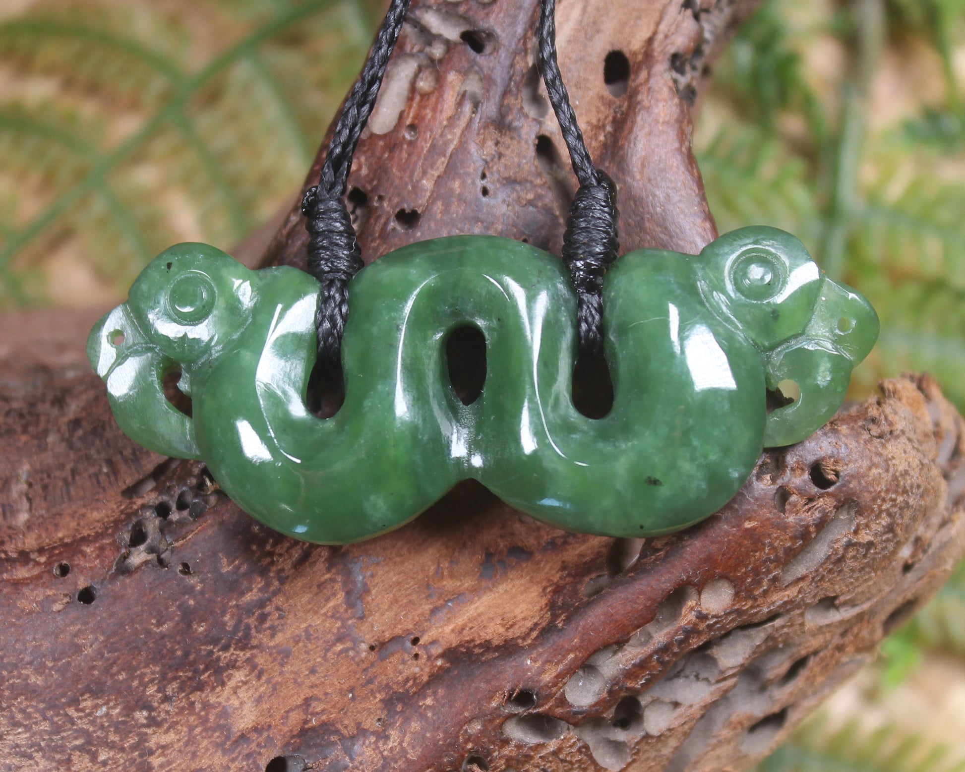 Pekapeka Pendant carved from Hapopo Pounamu - NZ Greenstone