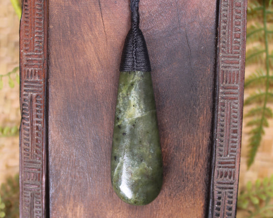 Rimu Pounamu Roimata Pendant - NZ Greenstone