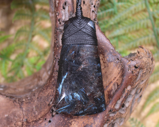 Astrophyllite Toki Pendant
