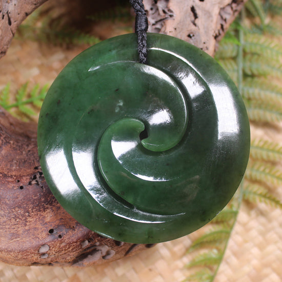 Koru pendant carved from Kawakawa Pounamu - NZ Greenstone