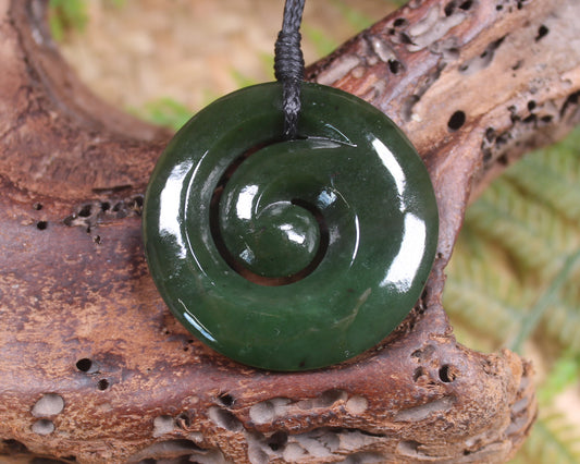 Koru pendant carved from Kawakawa Pounamu - NZ Greenstone