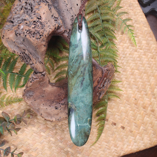 Roimata or Teardrop carved from NZ Serpentine