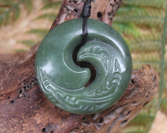 Koru pendant carved from Kawakawa Pounamu - NZ Greenstone